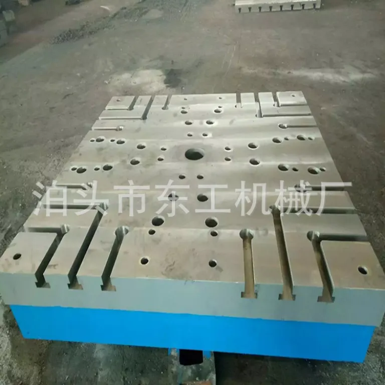 ساخت سفارشی کارخانه، میز کار CNC با ارتفاع و عرض افزایش‌یافته، میز کمکی، میز کار بلند برای مرکز ماشینکاری