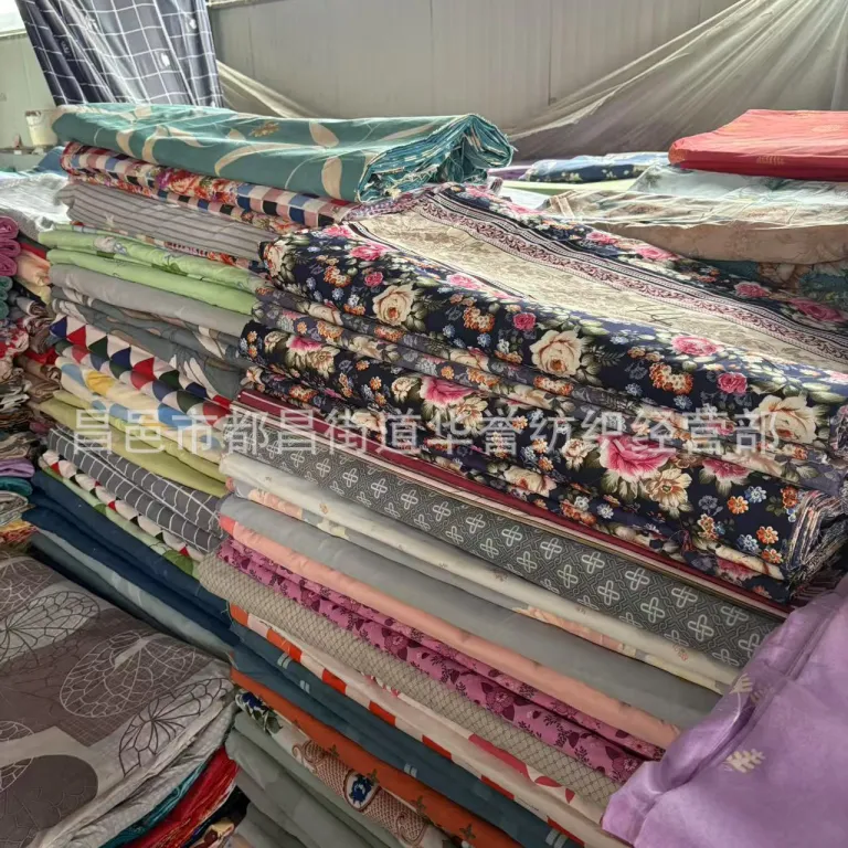 عمده فروشی کارخانه پارچه چاپی موجودی انبار، پارچه درجه دو و معیوب، پارچه روتختی، روبالشی و روبالشتی، منبع کارخانه برای تصفیه موجودی