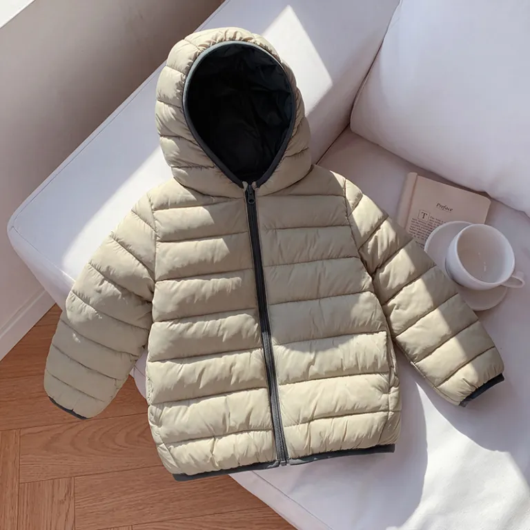 کاپشن سبک پَر و پنبه‌ای بچه‌گانه دخترانه و پسرانه کلاه‌دار زمستانی ساده مخصوص کودکان و نوجوانان