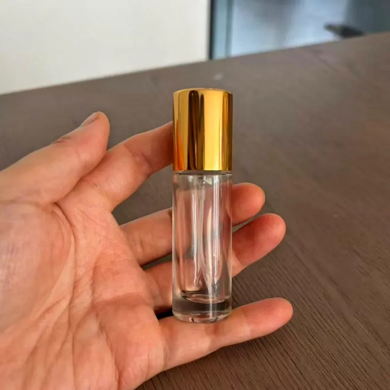 10ML15ML بطری تقسیم عطر شیشهای اسپری قابل حمل با درپوش چوب گردو و راش، خالی و فشاری
