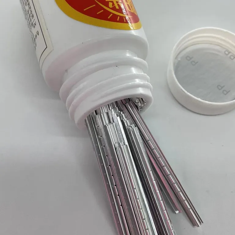 عملیات سطحی فلزی آبکاری طلا و نقره، نوار قلع آفتابی، در صورت عدم ذکر رنگ، رنگ نقره‌ای ارسال می‌شود