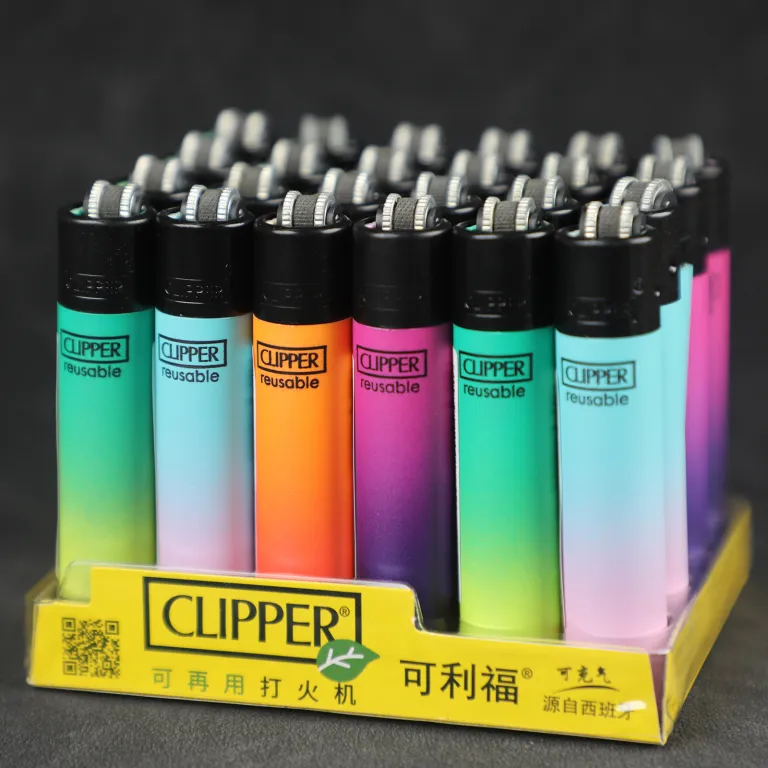 فندک یکبارمصرف کوچک Clipper با سنگ چخماق و چرخدنده، قابل شارژ