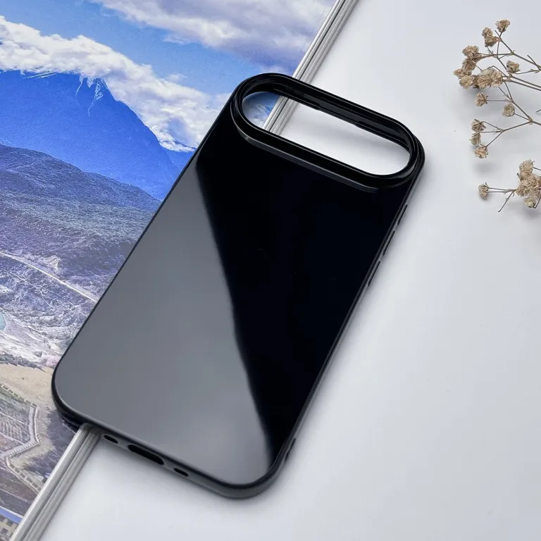 قاب ژله‌ای TPU مشکی براق مناسب اپل 17e IP17pm طرح چاپی براق روکش نرم