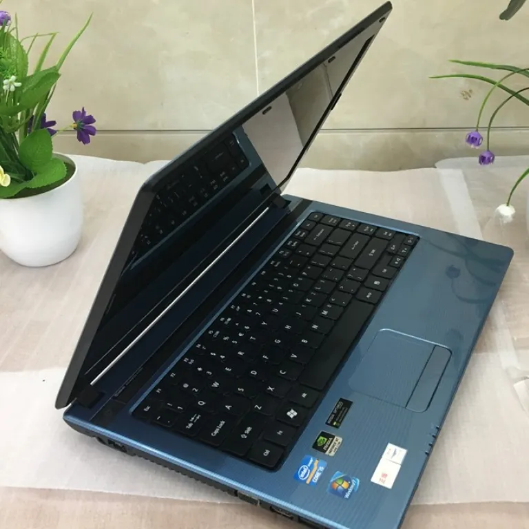 لپ‌تاپ عمده 4750G I5-2410 4G 500G 1G با گرافیک مجزا، لپ‌تاپ گیمینگ 14 اینچی