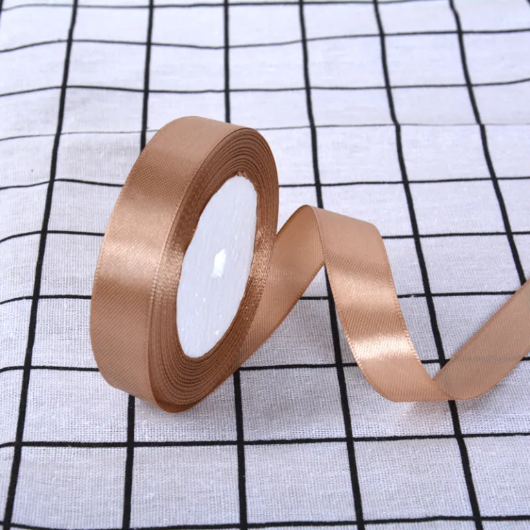 فروش مستقیم کارخانه روبان ساتن کیک 2cm سانتی‌متر، روبان بسته‌بندی هدیه، روبان تزئینی پلی‌استر برای مراسم عروسی، فروش عمده روبان رنگی