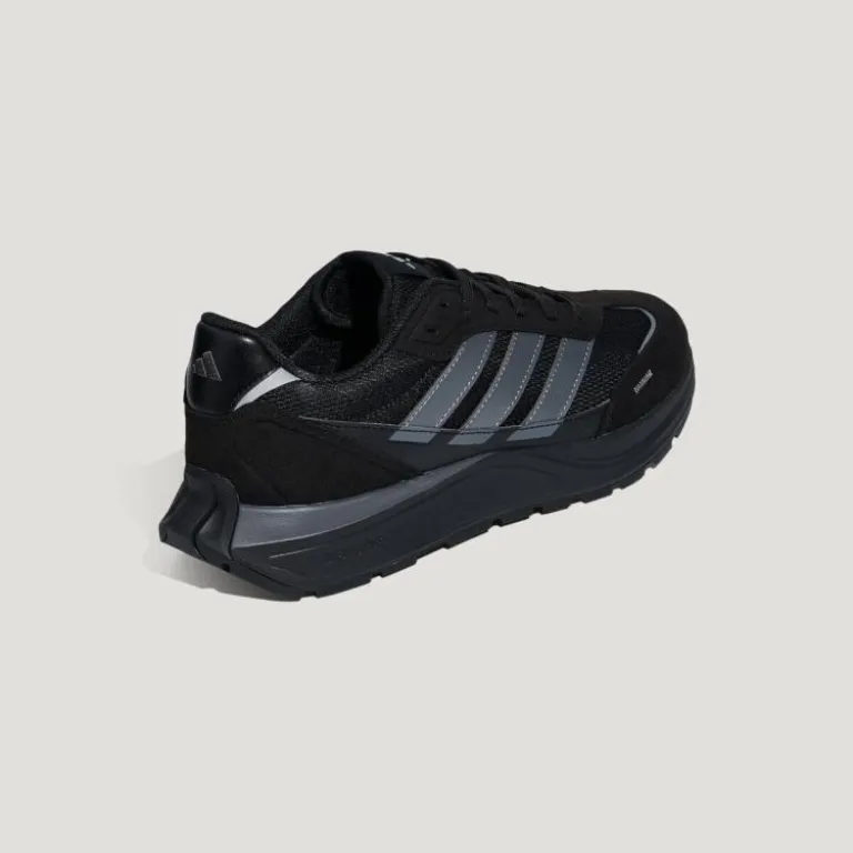 کفش دویدن adidas FUTRO COUPE با رویه تنفس‌پذیر، سبک و ساق کوتاه، مناسب مردان و زنان
