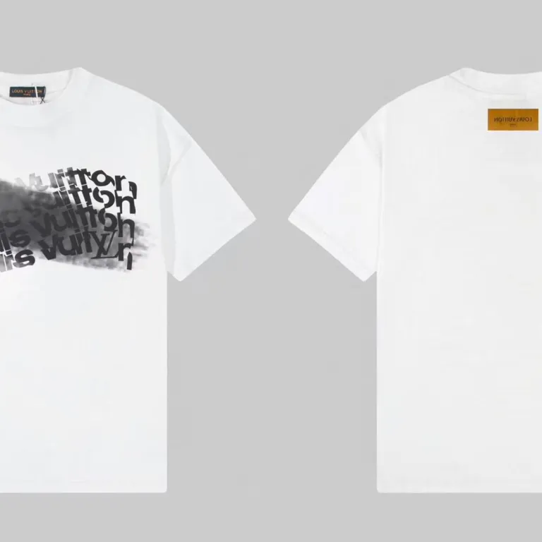 تی‌شرت جدید کلاسیک لوکس با لوگوی برند، مدل گشاد و راحت، مناسب مردان و زنان