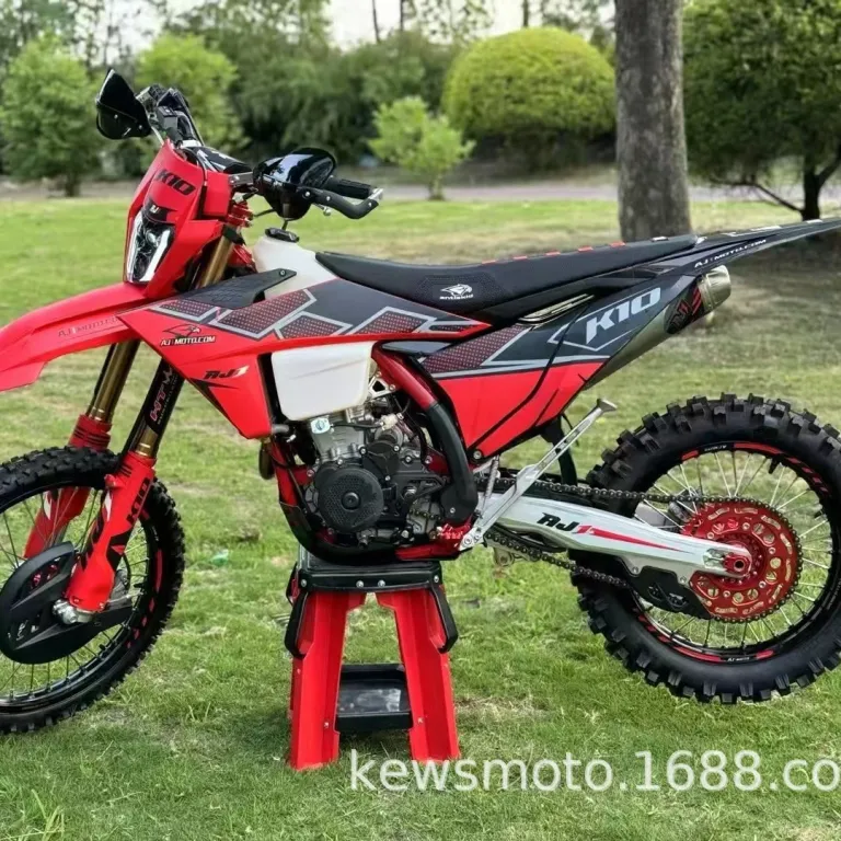 25 مدل AJ1 K10 YBS300 موتورسیکلت کراس آب‌خنک نسخه ارتقاء‌یافته کوهستان مسابقه‌ای