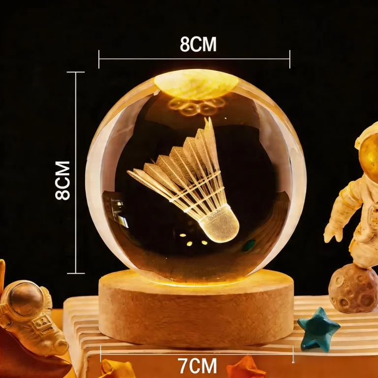 هدیه خلاقانه فوتبال، جام فوتبال، بسکتبال، بدمینتون، هدیه کوچک دانش‌آموزی، جام و مدال یادبود، لوازم هواداری