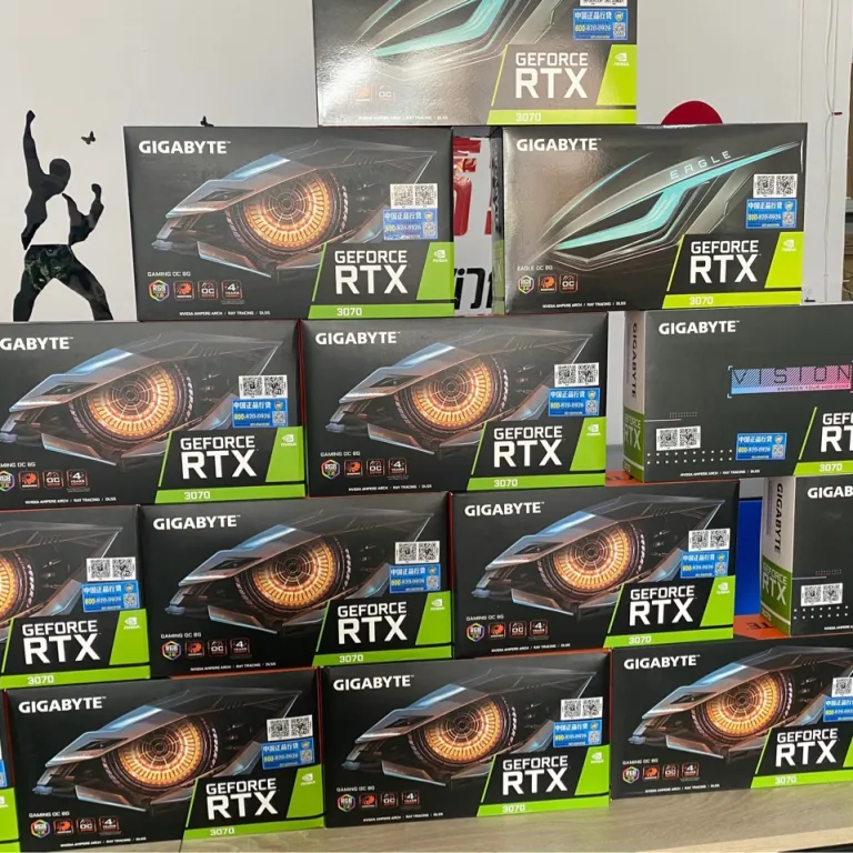 کارت گرافیک گیمینگ برند درجه یک RTX3070 4090 3090 3060ti 1660s برای سفارش مشاوره بگیرید