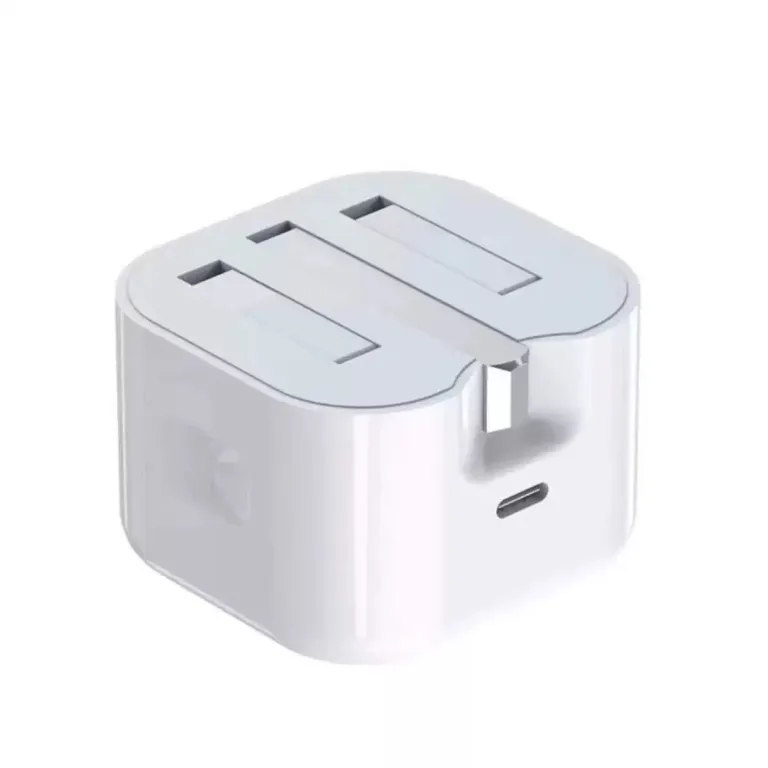 شارژر اپل 20W مناسب برای گوشی iPhone16Pro 15 نسخه هنگکنگ با دوشاخه تاشو استاندارد UK و شارژ سریع PD