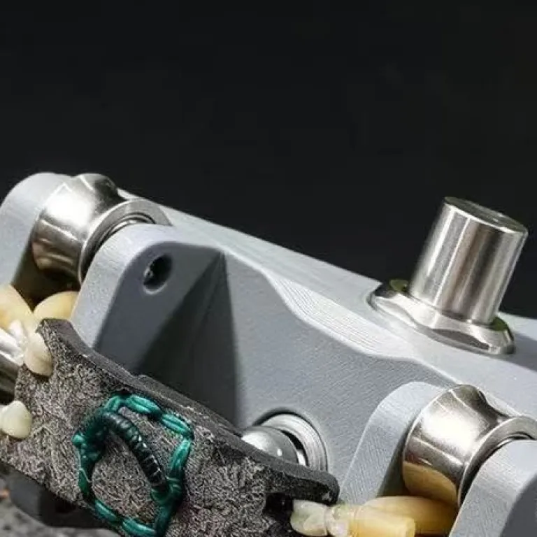 فلاخن تیراندازی خودکار با بارگذاری خودکار، بدنه CNC فوق‌سخت، مناسب بزرگسالان، برای تیراندازی در فضای باز و مسابقات، با دقت بالا