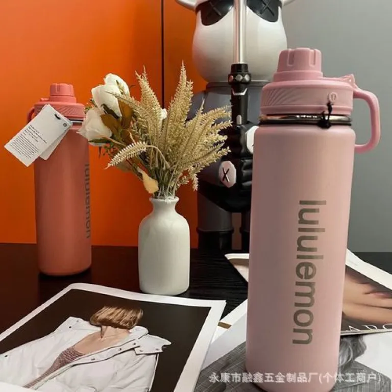 بطری آب ورزشی BacktoLife مشابه lululemon 710ml قمقمه سفری و یوگا