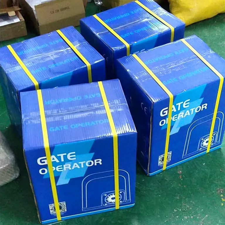 موتور درب کشویی با ریموت 370W وات با قابلیت بسته‌شدن خودکار مناسب درب آلومینیومی