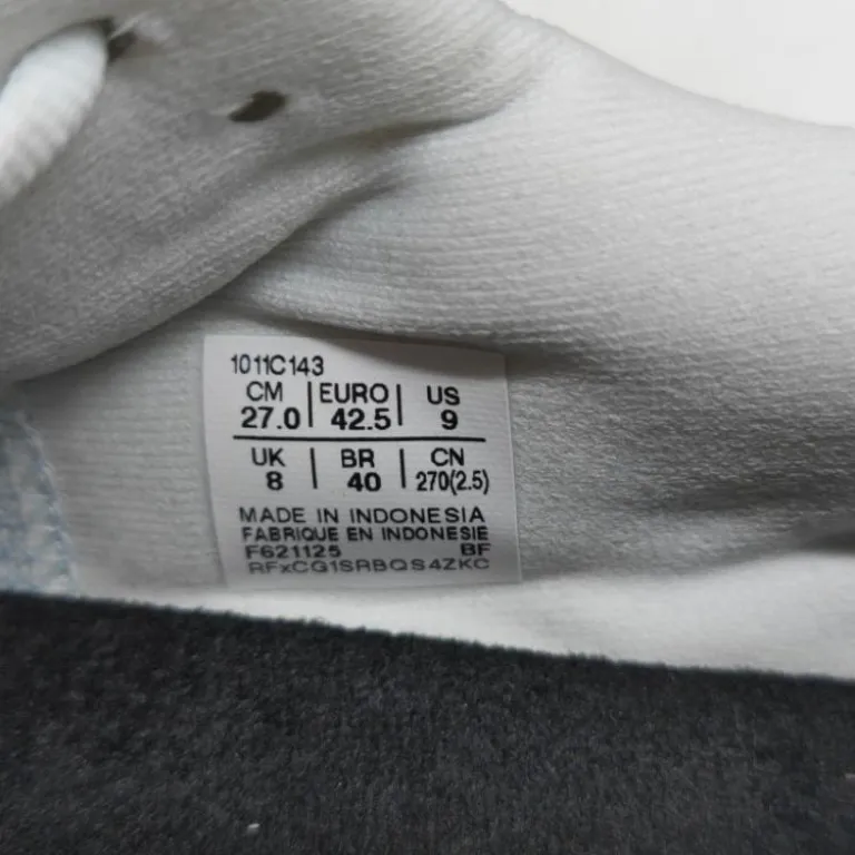 کفش دویدن مردانه ASICS GEL-CUMULUS 28 سبک، مقاوم و ضربه‌گیر