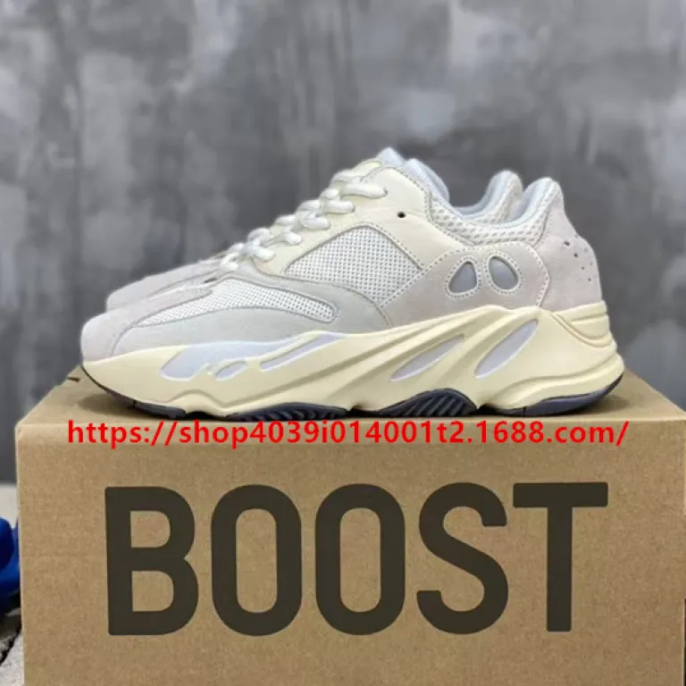 کفش اصل پوتیان یزی originalsboost700v2 مردانه و زنانه 700v3 کفش پدری ساق کوتاه مشکی