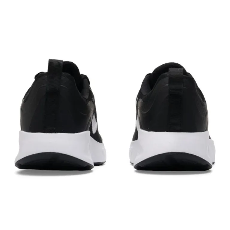 کفش ورزشی مردانه Nike WEARALLDAY با رویه مش، ضربه‌گیر و راحتی؛ سایز کوچک است، پیشنهاد می‌شود نیم سایز بزرگ‌تر سفارش دهید