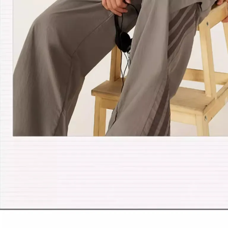 ژاکت اسپرت رترو ژاپنی مردانه بهاره و پاییزه سوئیشرت جلوباز پاییزی یقه‌ایستاده زیپ‌دار لباس پاییزی