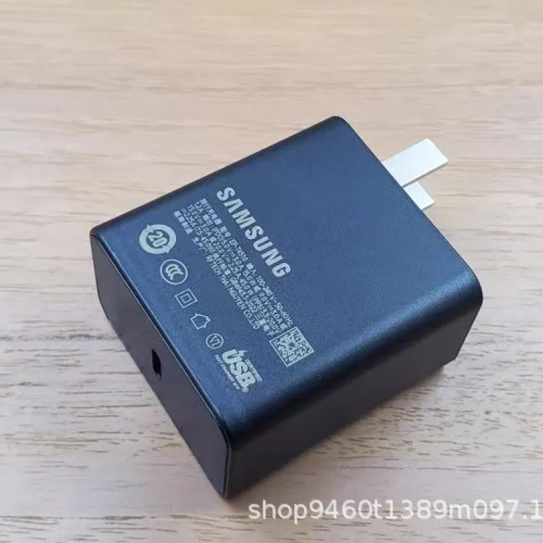 شارژر اورجینال سامسونگ s24ultra با فناوری سوپر فست شارژ و کابل تایپ سی 45W از جنس نیترید گالیوم S25S23 5A