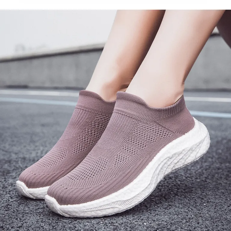 2024 کفش اسپرت بافتنی فنری زنانه و مردانه مناسب فصل بهار، طرح زوج، سایز بزرگ، پرفروش صادراتی