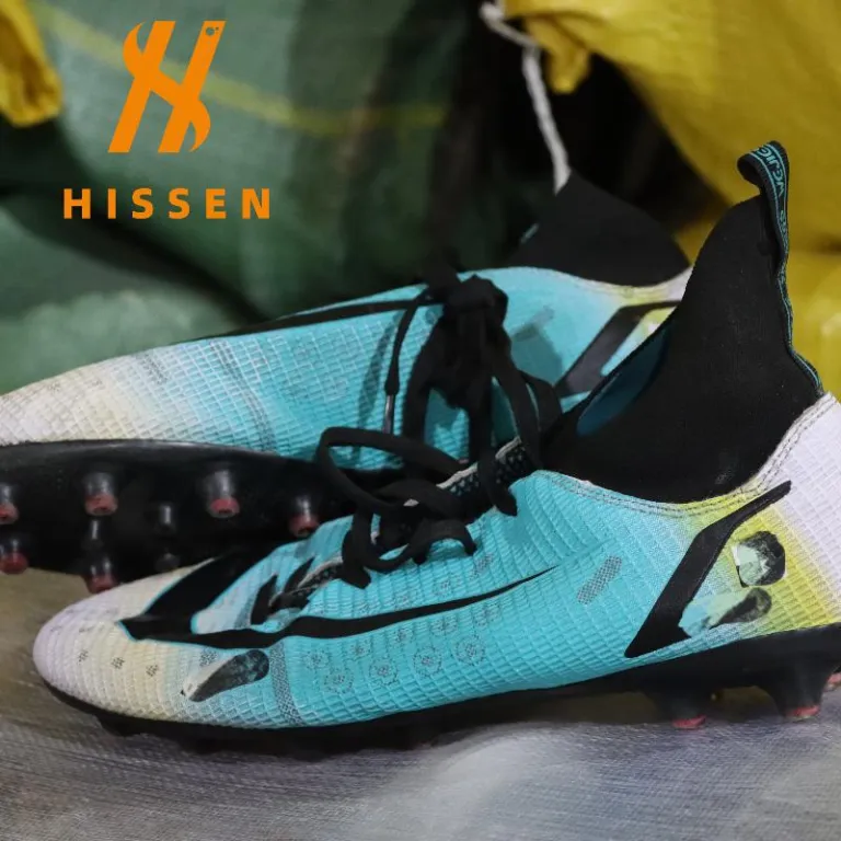 کفش دست دوم صادراتی فوتبال کلمبیا مخصوص مسابقه و تمرین usedtrainingshoes
