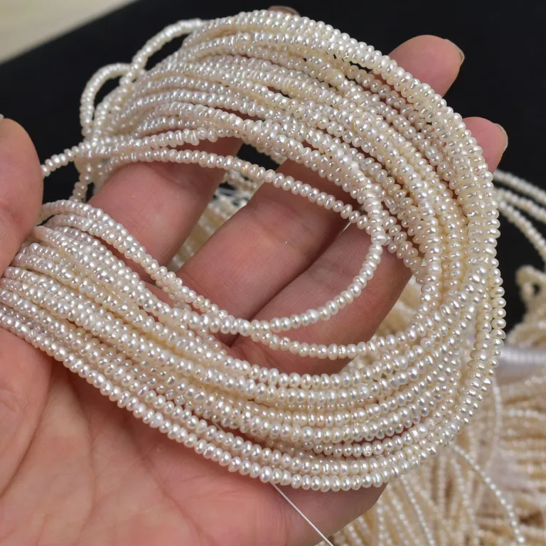 مینی مروارید آب شیرین طبیعی 2-3mm مرواریدهای تقریباً گرد و تخت کوچک، دانهای، نیمهساخته برای کاردستی، یک رشته به طول حدود 38cm