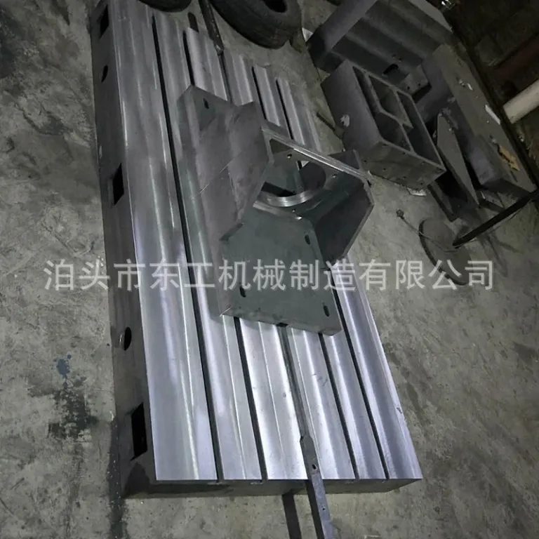ساخت سفارشی کارخانه، میز کار CNC با ارتفاع و عرض افزایش‌یافته، میز کمکی، میز کار بلند برای مرکز ماشینکاری