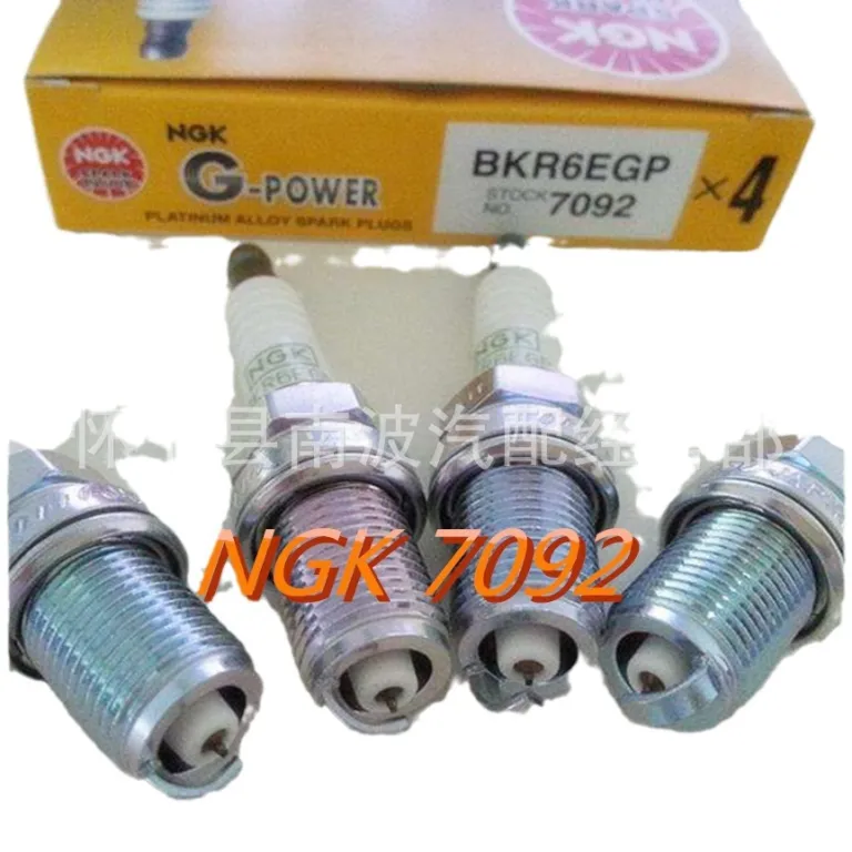 شمع موتور NGK پلاتینی BKR6EGP7092 ILKAR7B11 4912 شمع خودرو