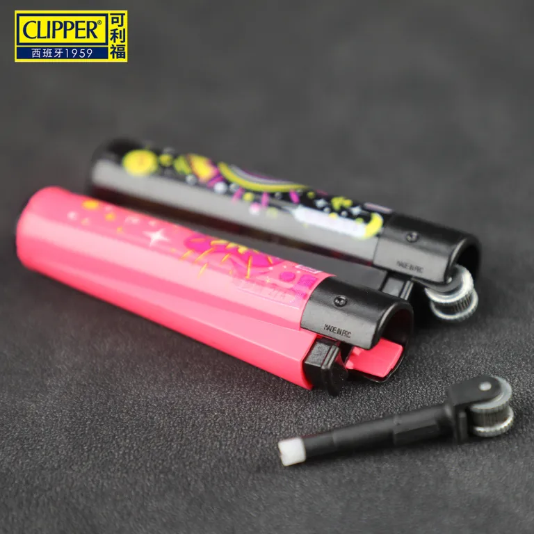فندک یکبارمصرف کوچک Clipper با سنگ چخماق و چرخدنده، قابل شارژ