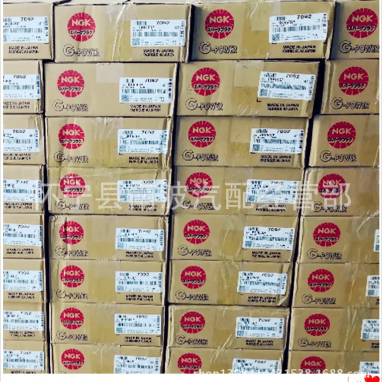 شمع موتور NGK پلاتینی BKR6EGP7092 ILKAR7B11 4912 شمع خودرو