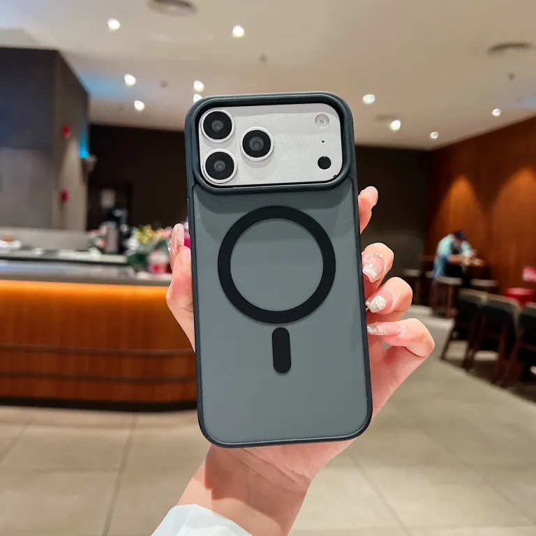 قاب گوشی مغناطیسی با روکش مخملی 17PROMAX ضد ضربه با طراحی دو رنگ مناسب برای iPhone18 محافظ آکریلیک اپل