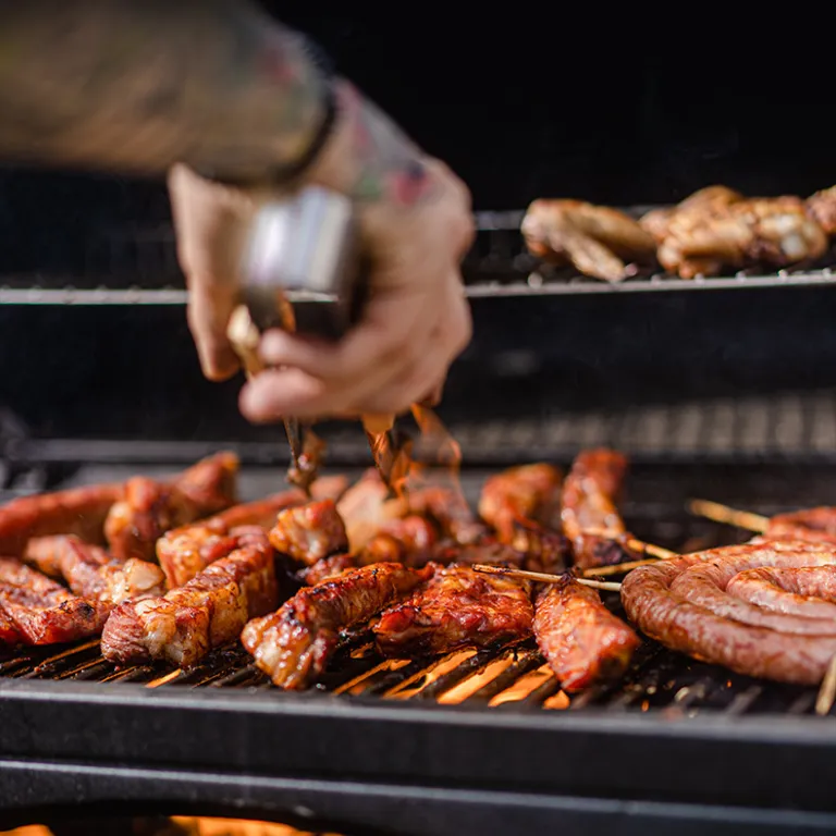 ذغال مکانیکی با دمای بالا 20 کیلوگرم، تجاری، دیرسوز، مخصوص باربیکیو، ذغال گرمایشی خانگی، ذغال آتش سریع، ذغال مکانیکی