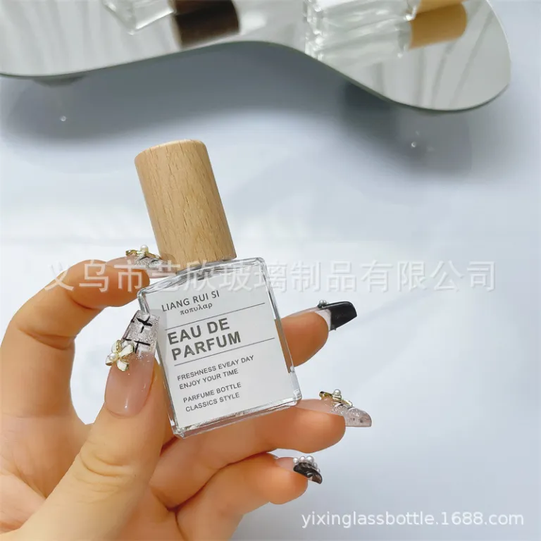 شیشه تقسیم عطر با درب چوبی خالی شیشهای 10ml لوکس مسافرتی قابل حمل 5ml شیشه اسپری نمونه شیشه عطر