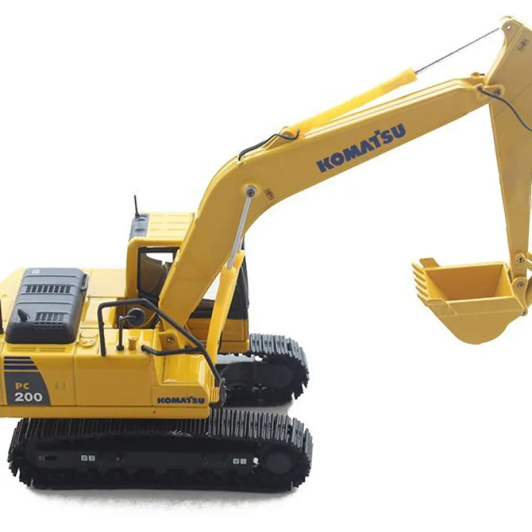 مدل ماشین مهندسی آلیاژی بیل‌مکانیکی کوماتسو Komatsu PC200 برای صادرات 1/50، مناسب به عنوان هدیه و دکوری