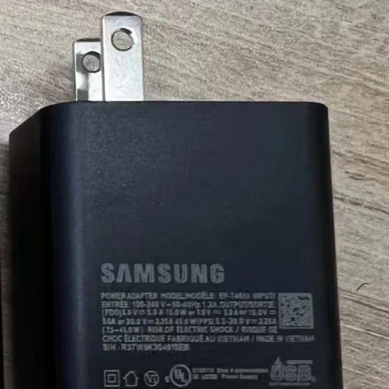 T4510 مناسب سامسونگ S22+S22Ultra شارژر موبایل تبلت پاوربانک لپ‌تاپ TYPE-C 45W