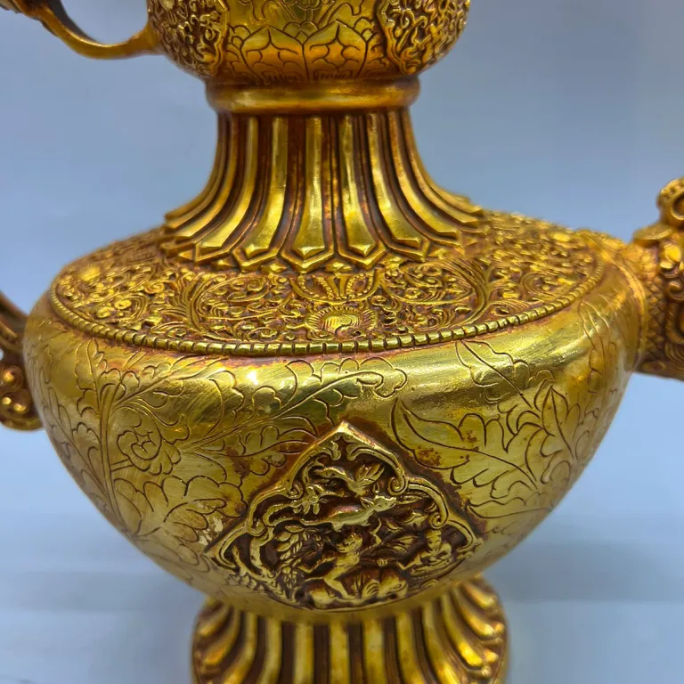34cm قوری دسته‌اژدهایی تبتی با روکش مس خالص و آبکاری طلا، سبک آنتیک، مجسمه تزئینی مسی، اشیاء قدیمی بازار صنایع دستی