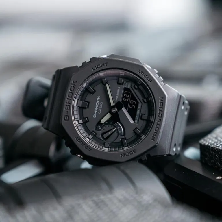 ساعت مچی اسپرت کاسیو G-SHOCK هاچی‌اوجی زنانه و مردانه هدیه سال تولد GA-2100