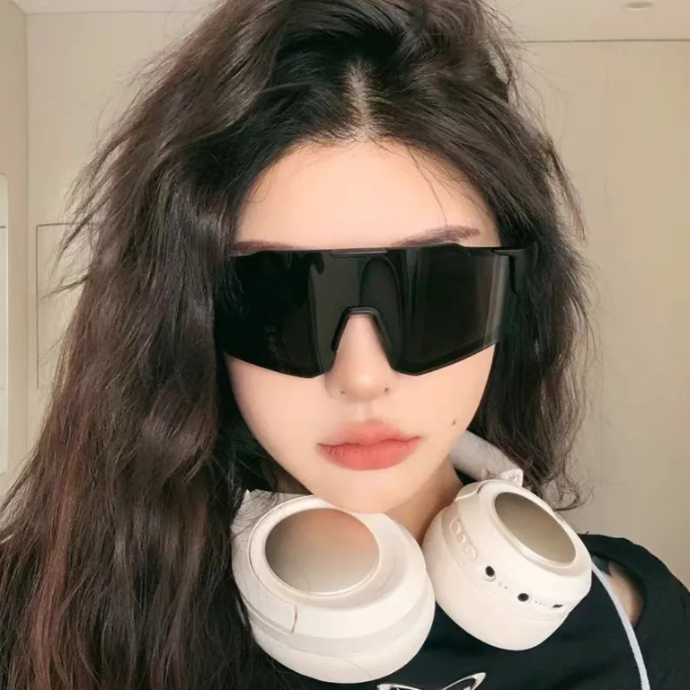 عینک آفتابی ورزشی کوهنوردی و دوچرخه‌سواری زنانه و مردانه ضد باد و ضد اشعه ماوراء بنفش