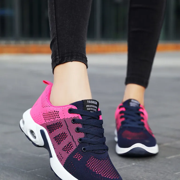 کفش ورزشی زنانه بهاره کراسبوردر سایز بزرگ زیره نرم کفش دویدن کفش هوا shoes کفش توری راحتی