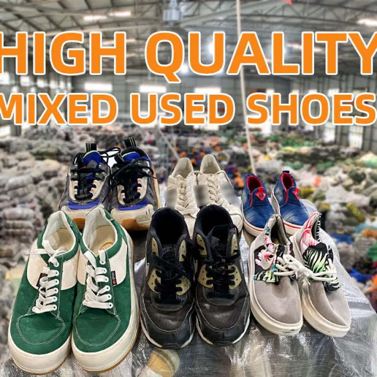 کفش دست دوم صادراتی فوتبال کلمبیا مخصوص مسابقه و تمرین usedtrainingshoes