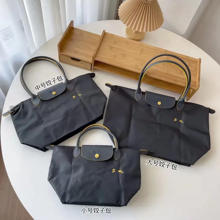 کیف توت Longchamp 70 مدل گلدوزی سالگرد، کیف دوشی، کیف دستی، کیف مامان، مناسب استفاده روزانه با ظرفیت بالا