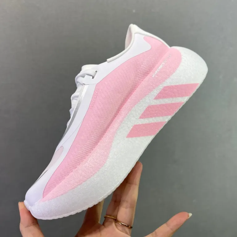 کفش ورزشی کراسبوردر Hyperboost Edge ضربه‌گیر مردانه و زنانه سبک مخصوص دویدن KI4413kk0228