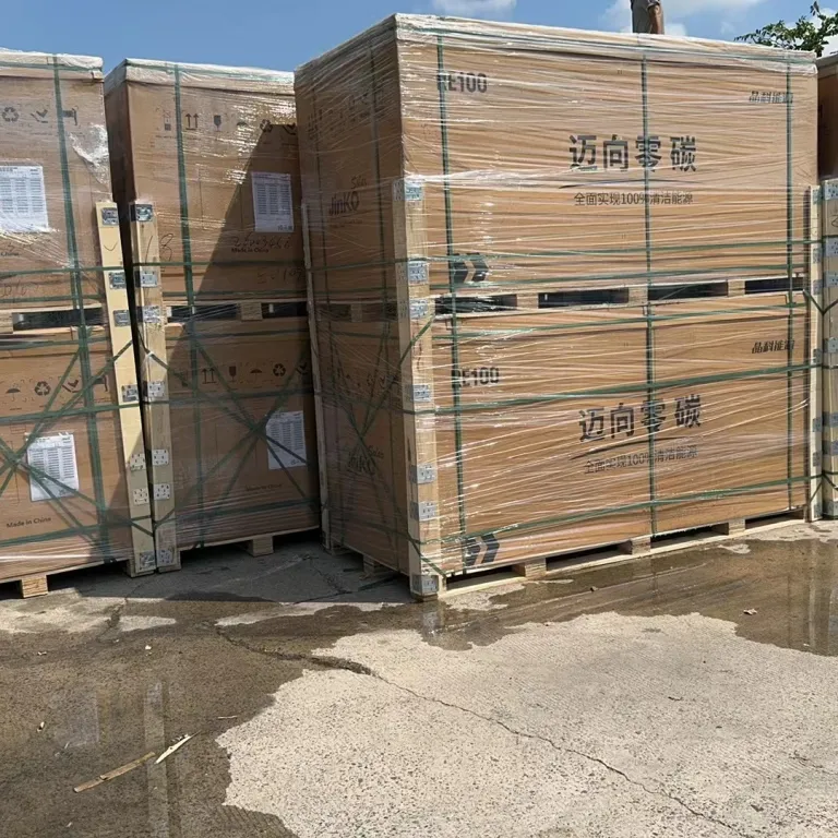 پنل خورشیدی جینکو سولار 615-630 وات تحویل از کارخانه گرید A پنل تولید برق خورشیدی