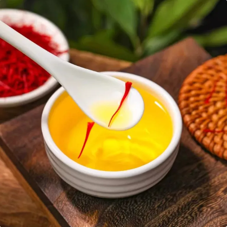 زعفران اصل 26 برداشت تازه، گلبرگ‌های درجه یک تبت، مناسب دم‌کردن و چای، گیاه دارویی برای سلامتی