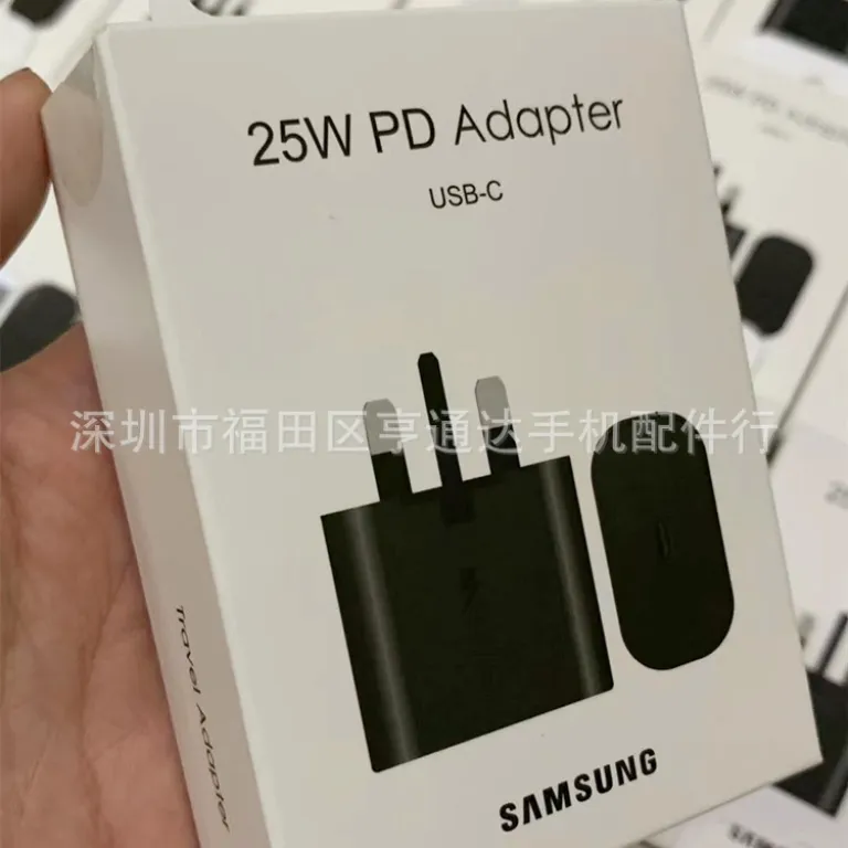 شارژر اورجینال 25w با دوشاخه بریتانیایی مناسب سامسونگ note10 S20 s21 تایپ سی 25w شارژ سریع
