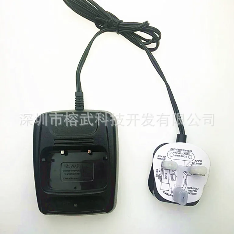 بیسیم بائوفنگ 888s برای فضای باز و کارگاه BAOFENGBF-888s بائوفنگ بی‌سیم پرقدرت