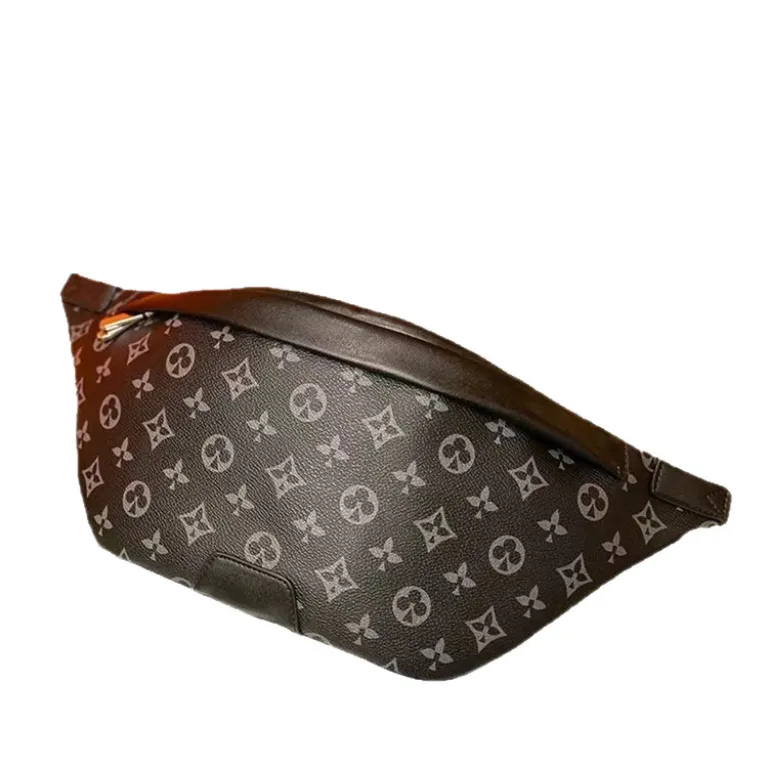 عرضه مستقیم کراس‌بوردر 2025 مدل جدید کیف مردانه m lv مشکی بلک‌واریر کیف کمری کیف سینه چرم طبیعی کیف دوشی کج شیک کیف تک‌دوش