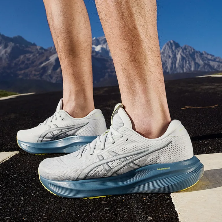 ASICS ASICS آسایش GEL-EXCITE 11 کفش دویدن مردانه با ضربه‌گیری و بازگشت انرژی