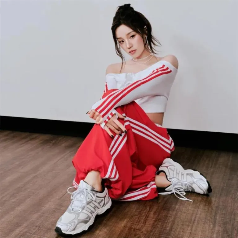 کفش ورزشی adidas مدل یو وو، 26، جدید پاییزه، دو بنده، سبک و راحت، کتانی اسپرت دخترانه پدری