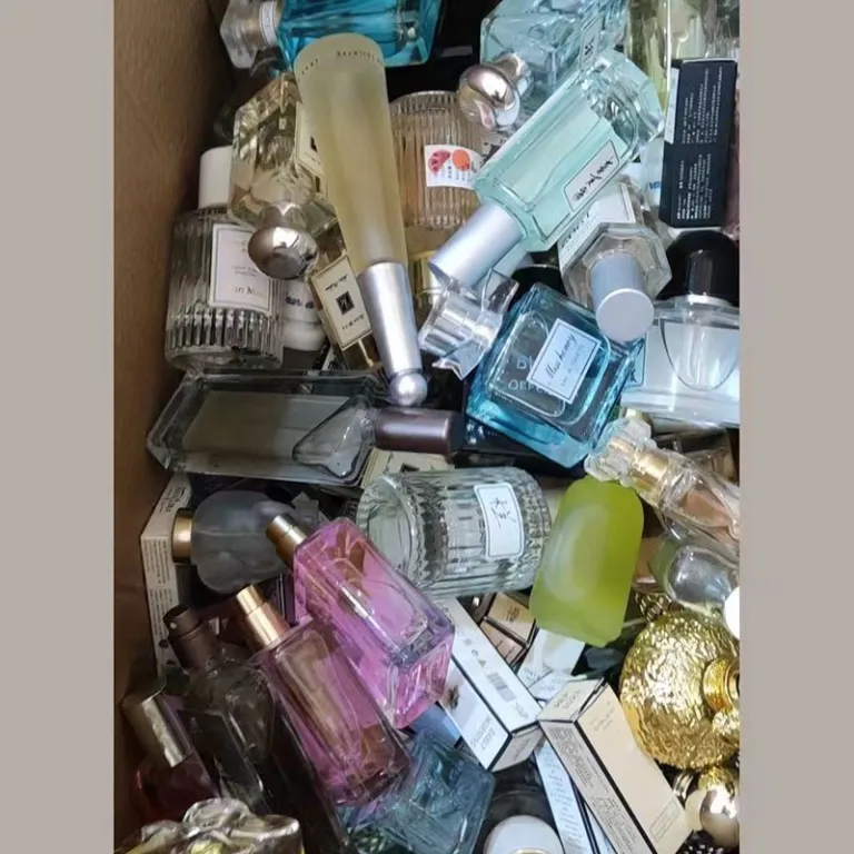 عطر بلایند باکس نمونه نو، پردازش لایو، سود بالا، ظرفیت زیاد، تنوع بالا، ارسال تکی، سورپرایز بزرگ
